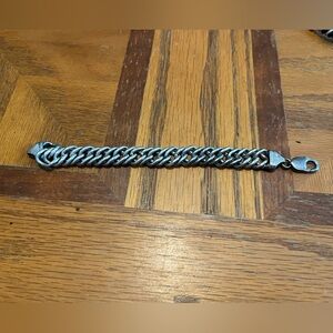 Stylish Bracelet Collection - Chunky Silver Chain Bracelet